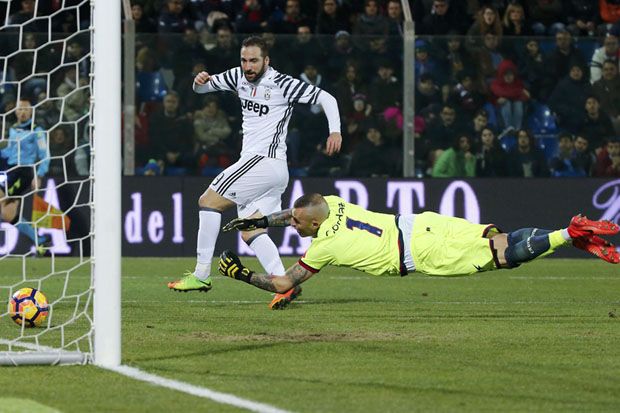 Juventus Kembali Menjauhi...