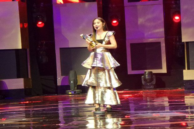 Prilly Latuconsina Persembahkan...