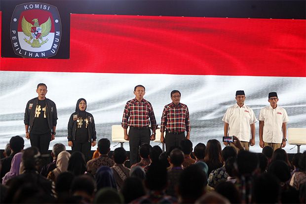 LSI: Tiga Pasangan Calon...