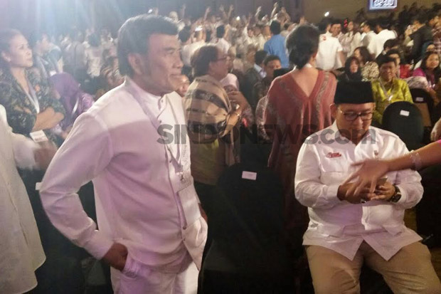 Dukung Anies-Sandiaga,...