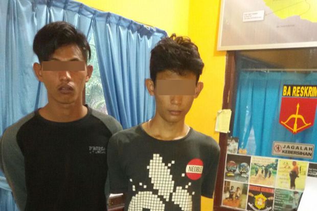 Dua Pemuda Ini Dibekuk...