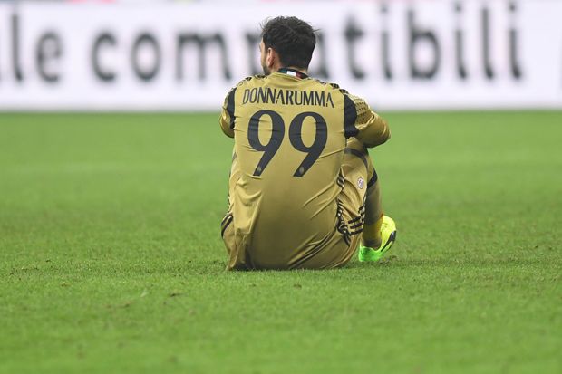 Cari Penerus Buffon,...