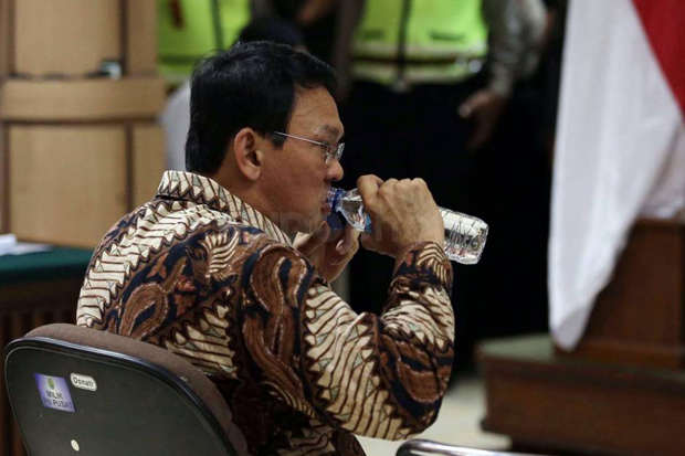 Saksi Ahli Bahasa Sebut...