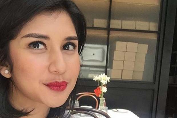 Coba Berbisnis, Bianca...