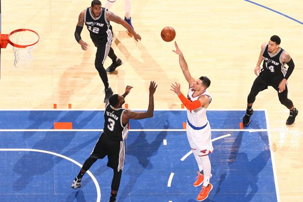 Knicks Gebuk Spurs Sekaligus...