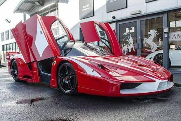Ferrari Edisi Terbatas...
