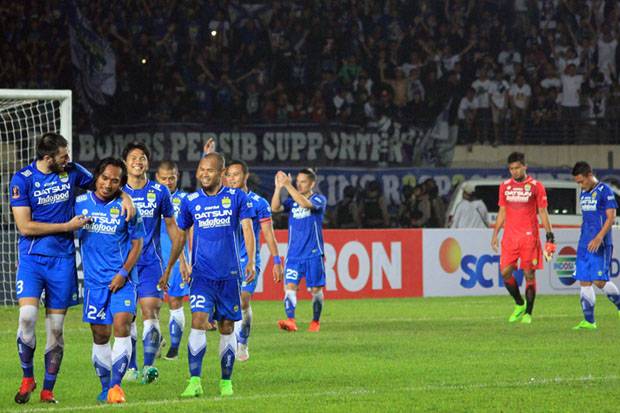 Persib Anggap Persela...