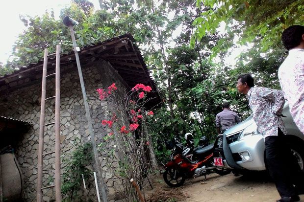 Uap Air Muncul dari...