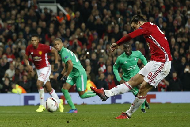 Usai Ciptakan Hat-trick,...
