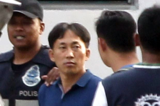 Polisi Malaysia Tahan...