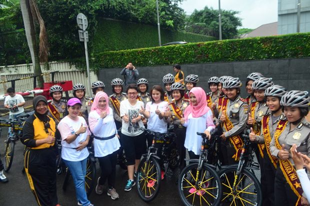 Polwan Sahabat Warga...