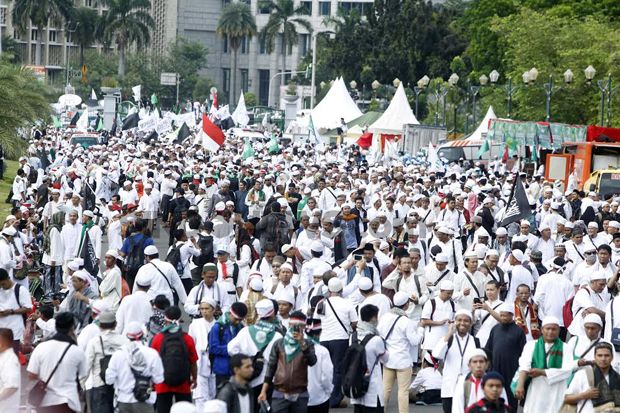 Forum Umat Islam: Aksi...