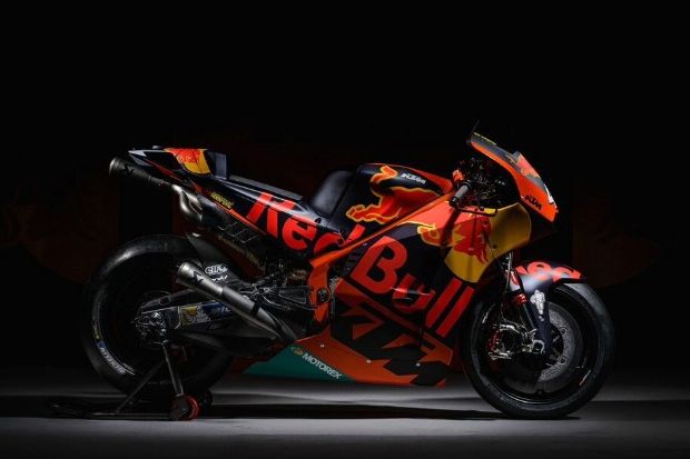 Tim Balap KTM Luncurkan...
