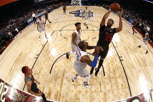 Anthony Davis Pecahkan...