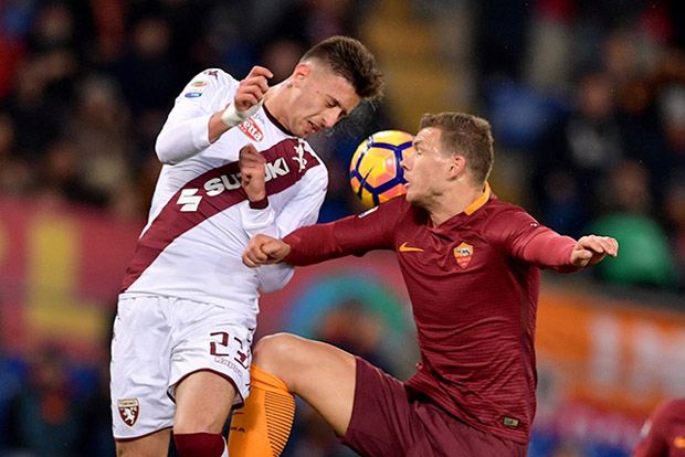 Serigala Roma Empat...