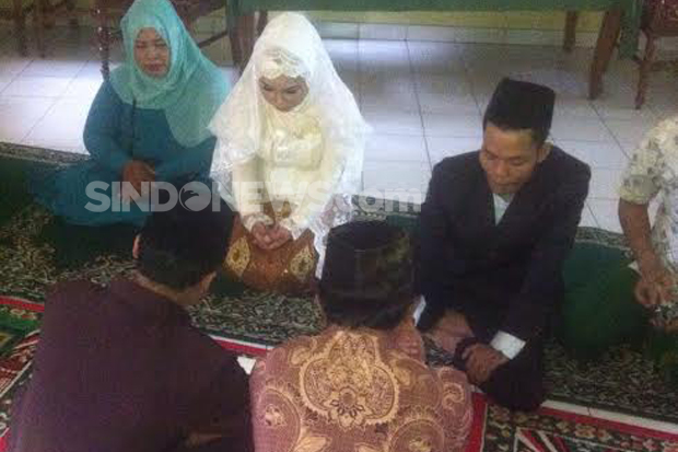 Nikah Saat Banjir, Mansyur...