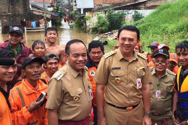 Pengamat Menilai Ahok...