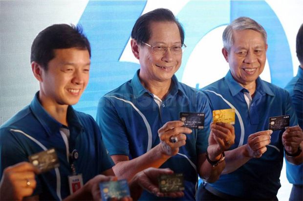 BCA Perkuat Layanan...