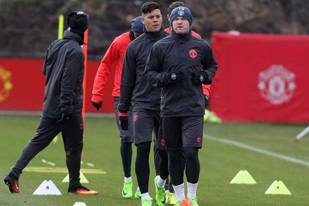 Wayne Rooney Latihan...