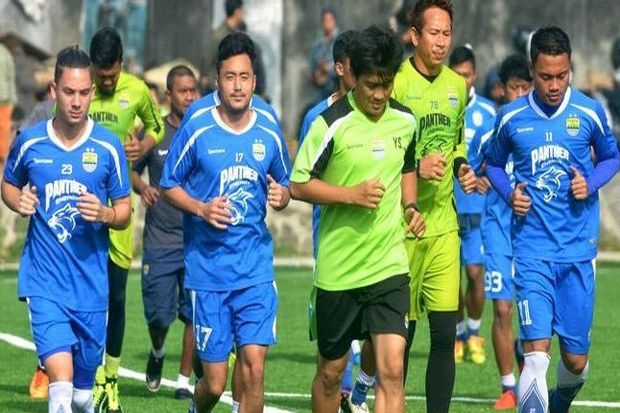 Tiga Pemain Impor Anyar...