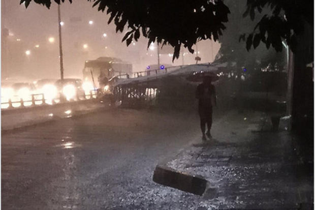 Jakarta Diguyur Hujan,...