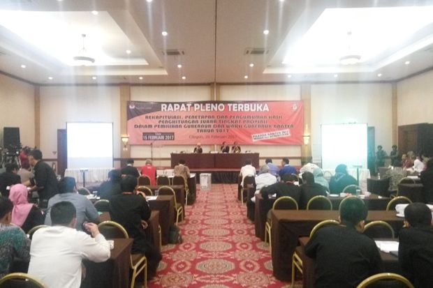 KPU Banten Gelar Rapat...