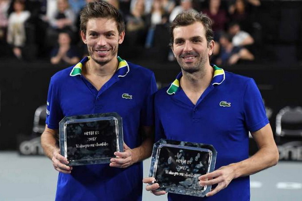 Kembali Bersama, Benneteau/Mahut...