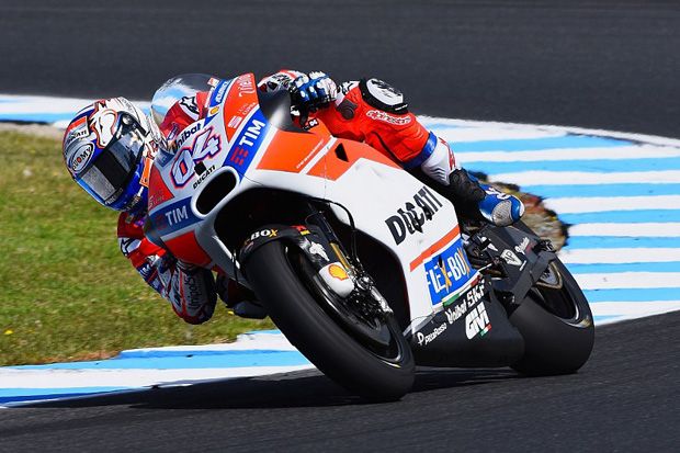 Dovizioso Akui Desmosedici...