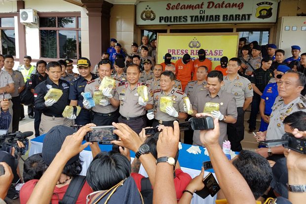 Sisir Penumpang Fast...