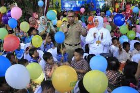 Istri Wali Kota Ajak...