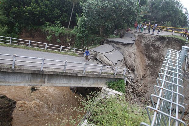 Pemkab Kediri dan Tulungagung...