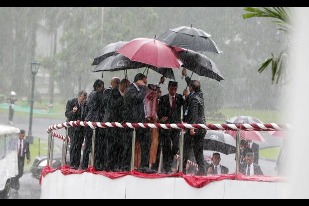 Jokowi pun Ikut Sibuk...