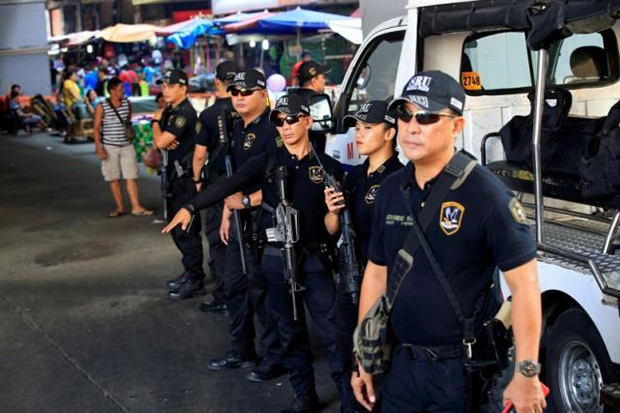 Duterte Libatkan Kembali...