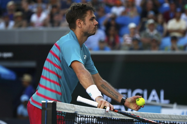 Wawrinka Tersandung...