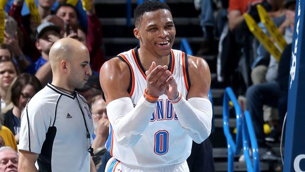 Russell Westbrook Dekati...