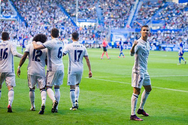 Real Madrid Disambut...