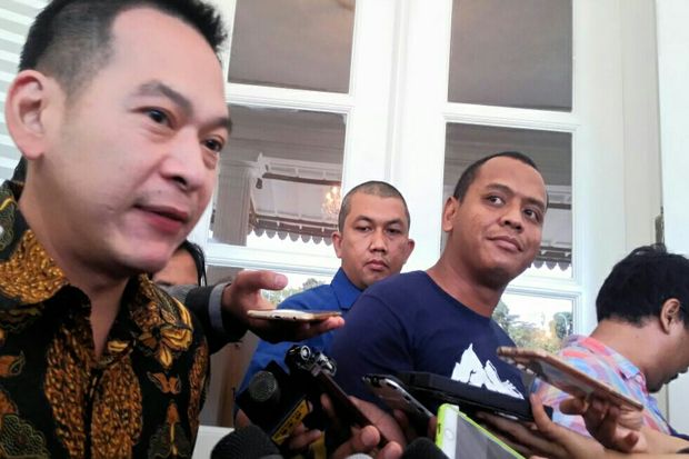 Bertemu dengan Ahok,...