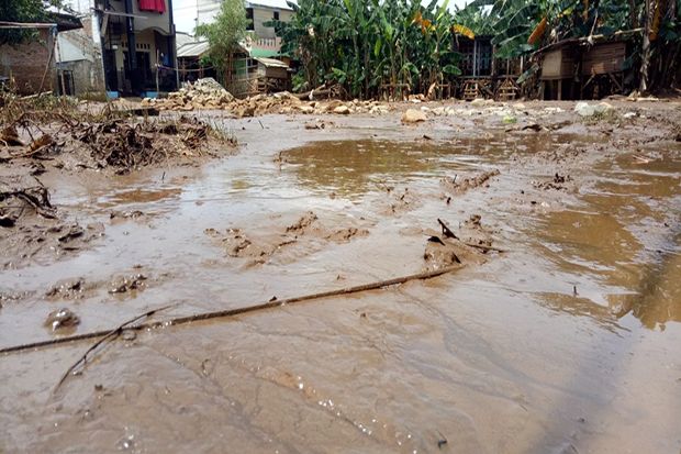 Jadi Langganan Banjir,...