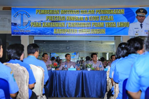 JR Saragih Minta PDAM...