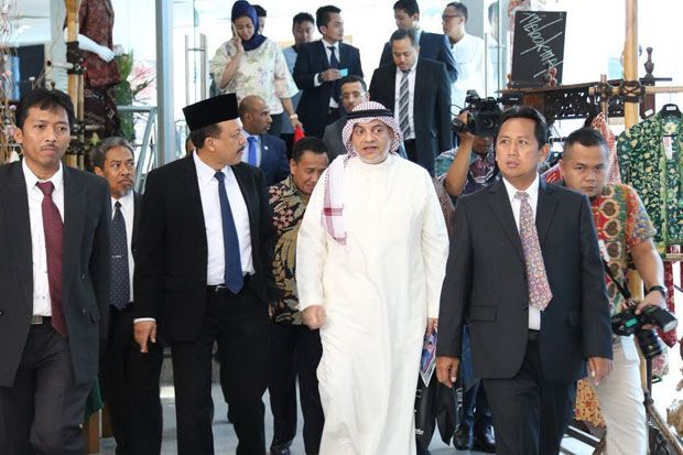 Raja Salman Kirim Utusan...
