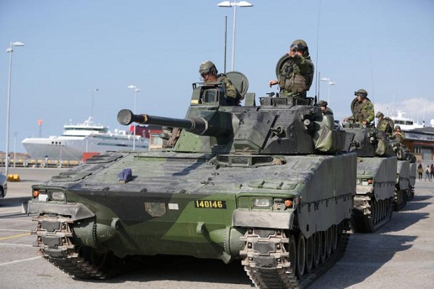 Takut Agresi Rusia,...