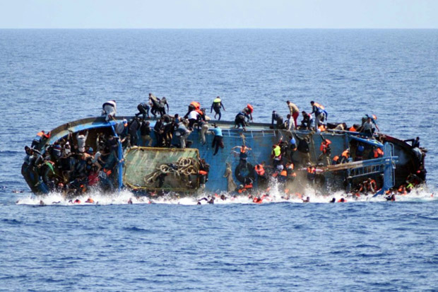 Perahu Karet Angkut...