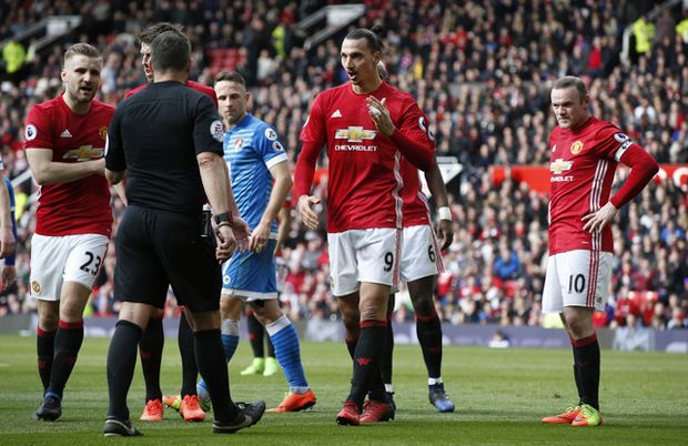 Babak I: Joshua King...