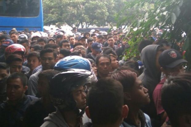 Demi Persib, Bobotoh...