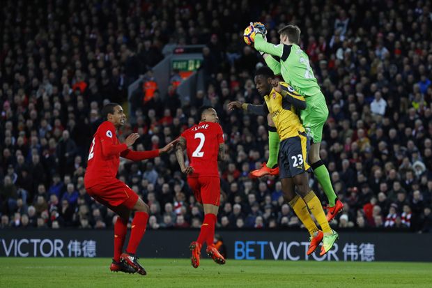 Liverpool Merahkan Arsenal...