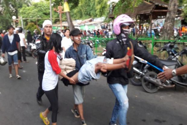 Tawuran di Manggarai,...