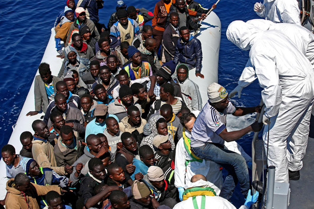 Hampir 1.300 Migran...