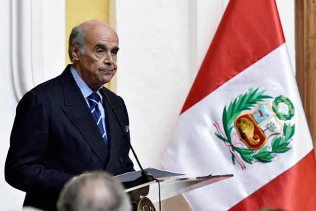 Presiden Dihina, Peru...