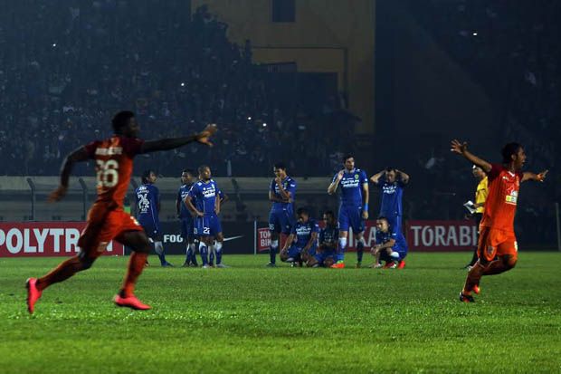 Persib Tetap Perjuangkan...
