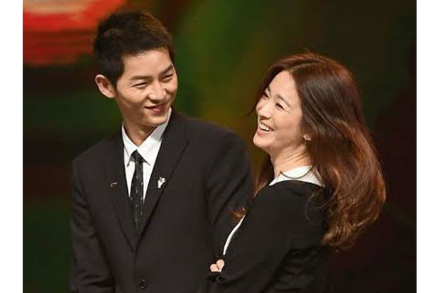 Fans Minta Song Joong...